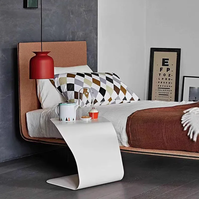 Luxury Nordic Sofa Tables Modern Minimalist Makeup Waterproof Sofa Tables Mobile Corner Home Mesa Auxiliar Salon Home Furniture