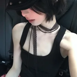 Elegant Black and White Lace Ribbon Choker Necklace (Black)