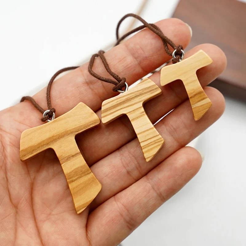 Chapelet croix Tau. Bois d'olivier. Neuf - Montres & Bijoux