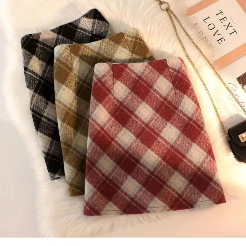 

Retro High Waist Sheath Woolen Skirt Women Autumn Winter 2024 New Elegant Slimming Plaid A-Line Skirt Woman