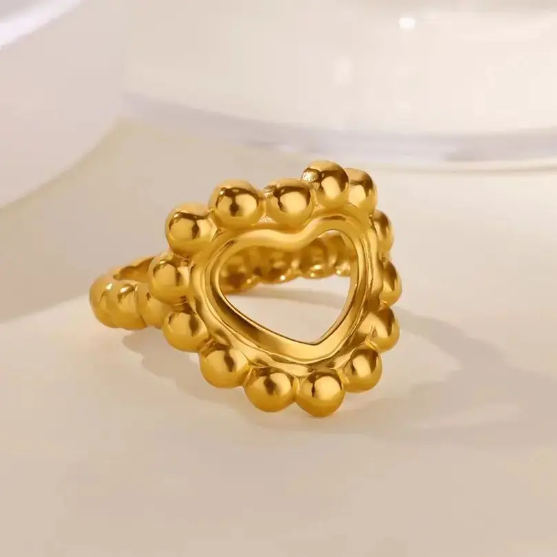 Minimalist Geometric Heart Ring Gold Stainless Steel