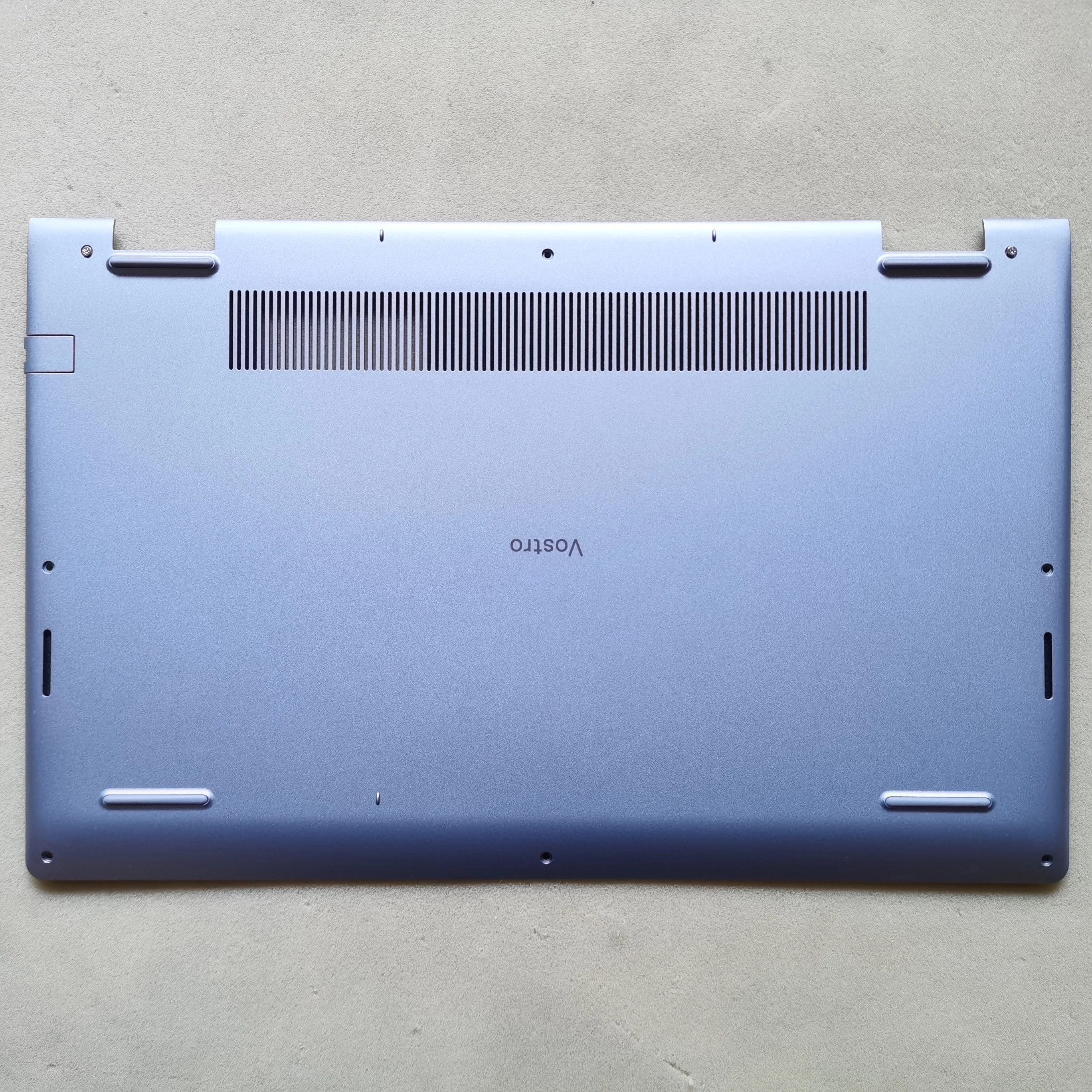 

Новый нижний чехол для ноутбука Dell Vostro 3530 3535 V3530 0MK17M