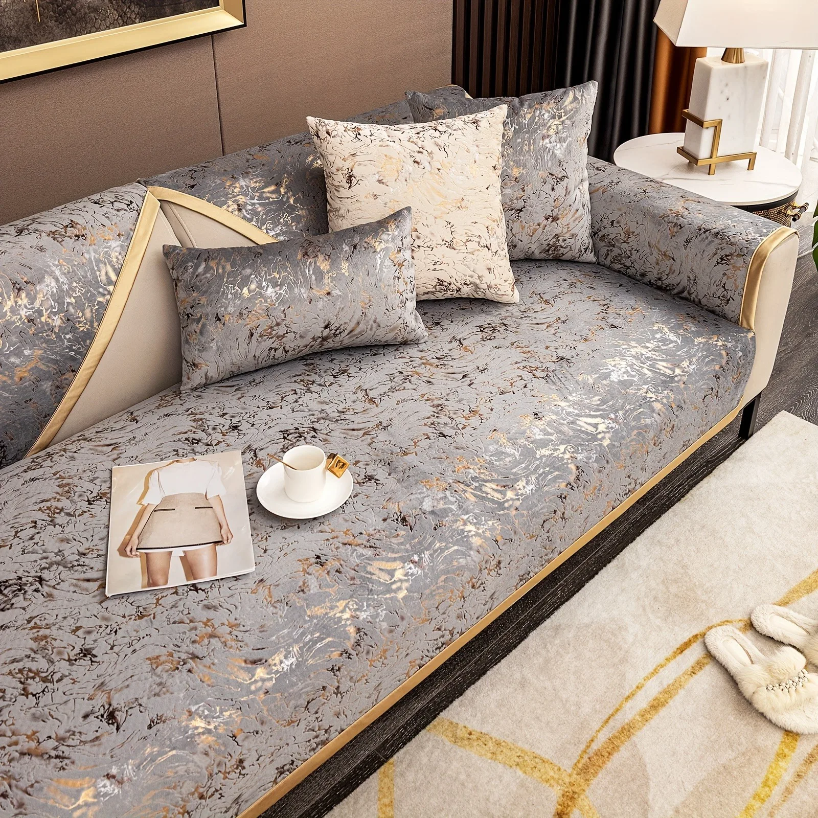 Sofa Cover Sofa Towel Golden Bronzing Velvet Anti-Slip Sofa Cover for Living Room Furniture Protector