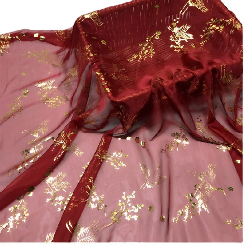 30d Kran Gold gestempelt Chiffon Polyester bedruckte Stoffe Tüll altes Kleid Hanfu Stoff Designer DIY Dekoration Stoff