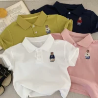 Polo d'été pour enfants, imprimé ours de dessin animé, col bébé, manches courtes, haut unisexe tendance pour garçons et filles 2
