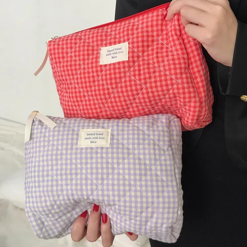 Large Capacity Cotton Makeup Bag Women Checkered Brushes Storage Bag Sweet Cute Travel Toiletry Casual Ladies Soft Organizer