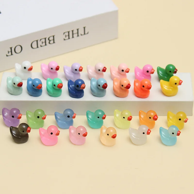 

100/50Pcs Yellow Ducks Luminous Duck Ornament Miniature Figures Tiny Duck Micro Fairy Garden Landscape Fairy Garden Home Decor