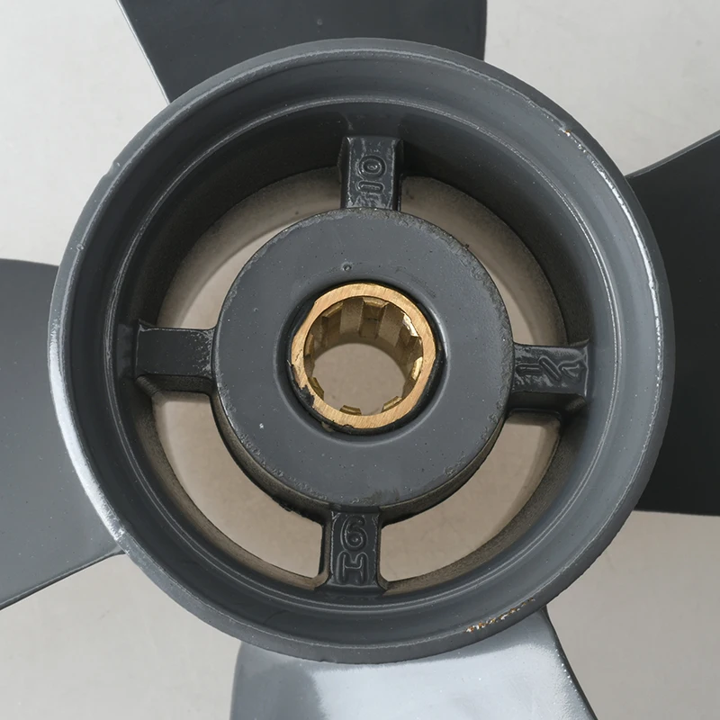 Propeller 4 Blade 9 1/4X10 for Honda Yamaha Outboard Motor BF8D BF9.9D BF9.9 BF15A BF15D BF20 8 Splines 58134-ZV4-010AH