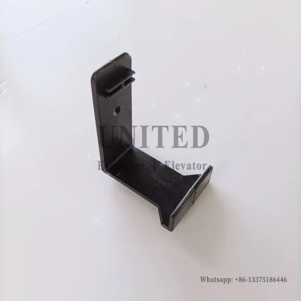 10pcs FAA370B1 Elevator Door Skate Parts Black L-Shaped Bracket For AT120