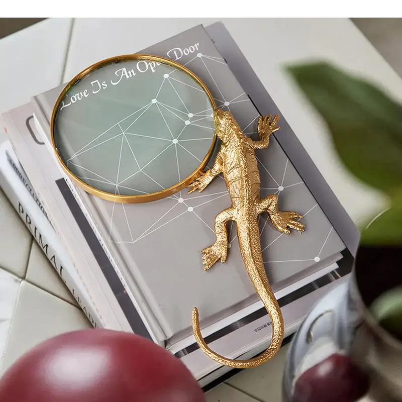 

Creative Copper Gecko Magnifier Office Desktop Ornaments Study Furniture Simulation Animal Sculpture Home Decor Accessories Gift