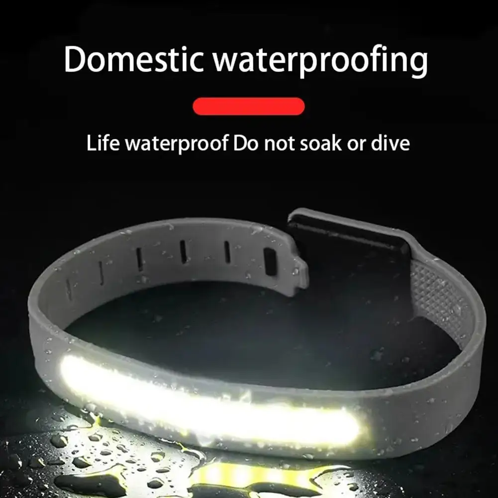 

LED Flashing Wristbands Sports Glowing Bracelets Adjustable Running Light for Runners Joggers Cyclists Riding Safety Bicycle