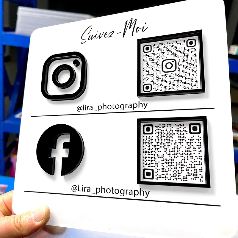 Targa Personalizzata Con Codice QR Per Pagamenti - Acrilico Per Negozio, Salone, Ristorante Con Supporto In Legno - Foto 3