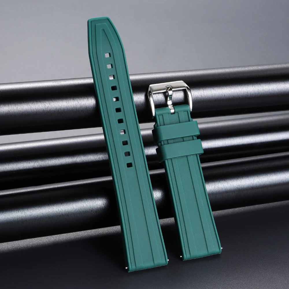 Enhanced Silicone Waterproof Quick Release Watch Strap in Rubber, 20-22mm