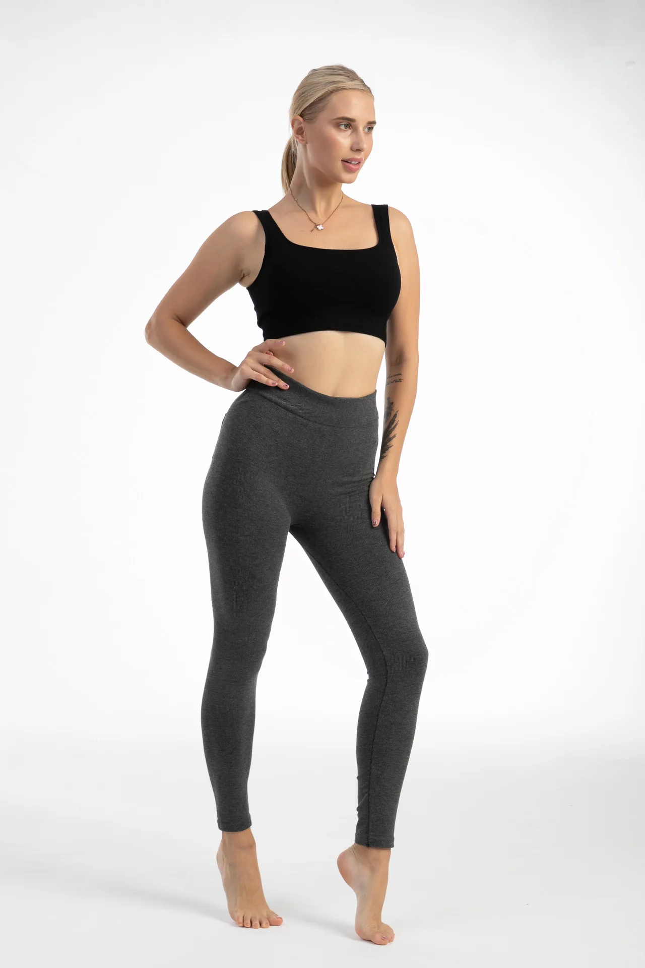 S187b0002e9f9420989428e58f41adf029