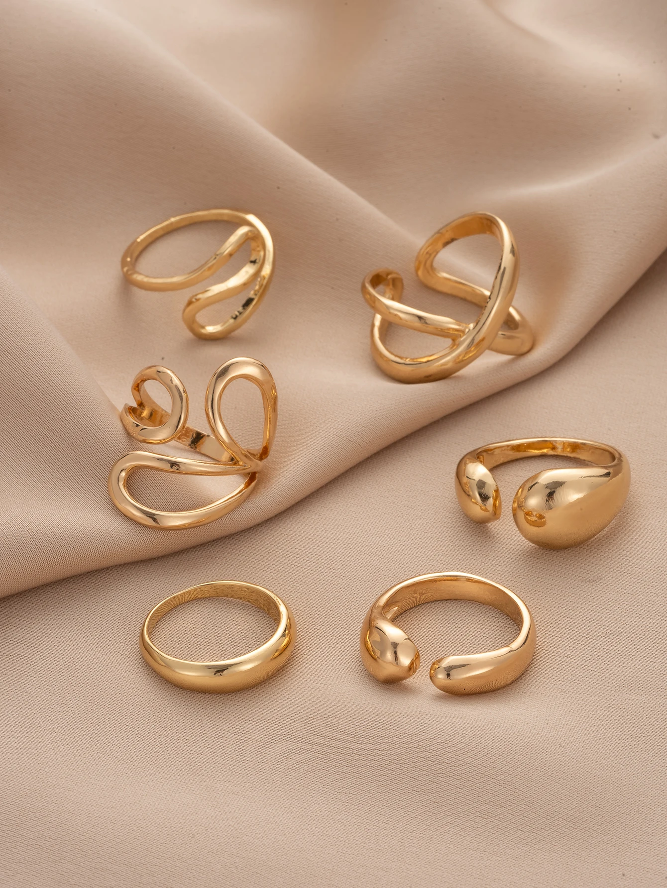 ????? Minimalist Hollow Butterfly Geometric Ring Party Music