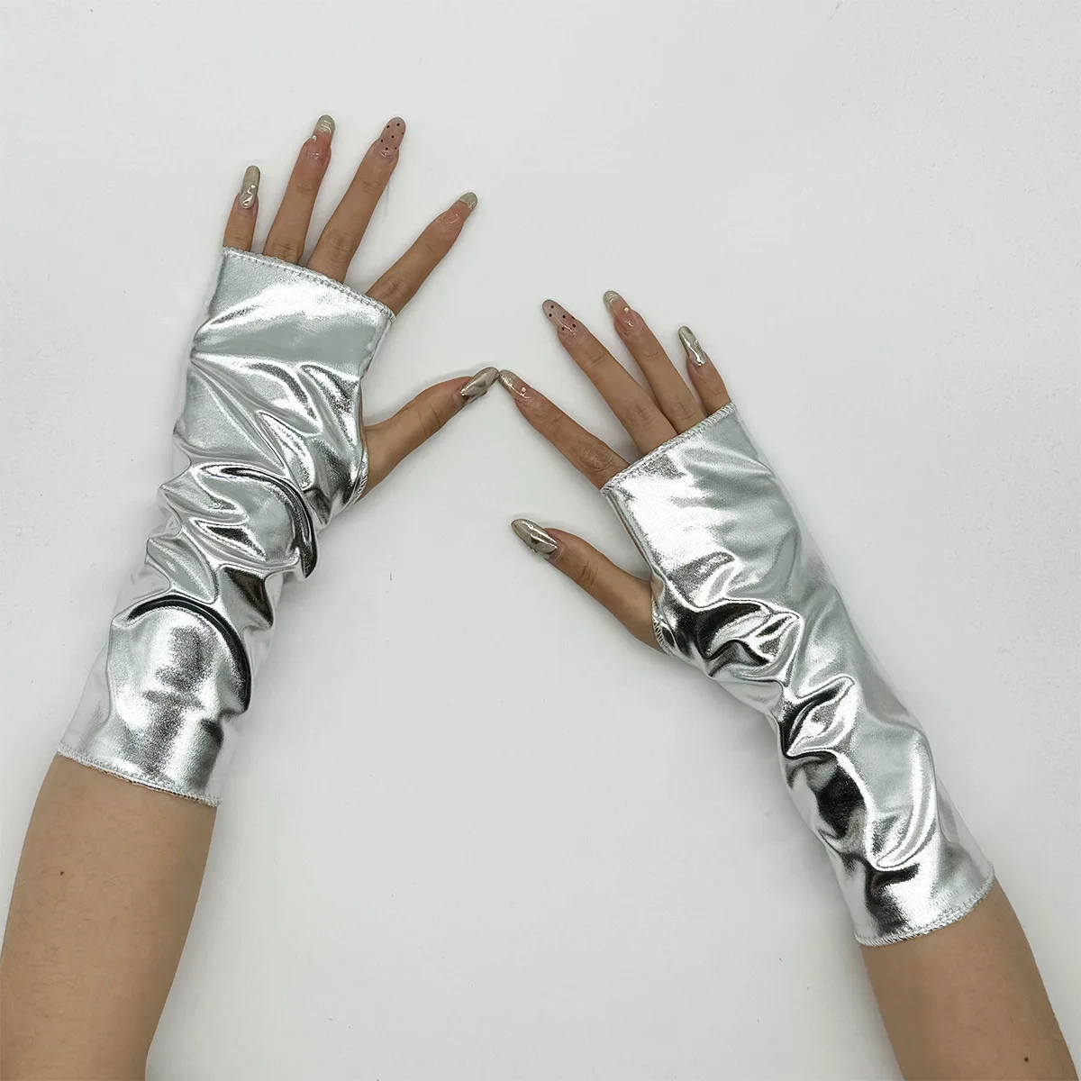 1 paar frauen Faux Patent Leder Punk Gothic Stil Kurze Finger Handschuhe Mode Hip Hop Leistung Party Halbe Finger handschuh – Detail 4