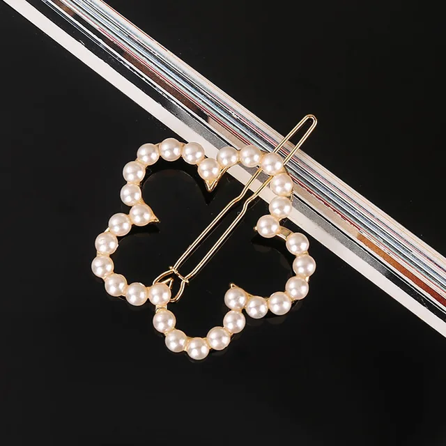 Korean Style Hollow Love Heart Hairpin Barrettes Sweet Hair Clips For Woman Girl Fashion Hair Accessories Styling Tools C6