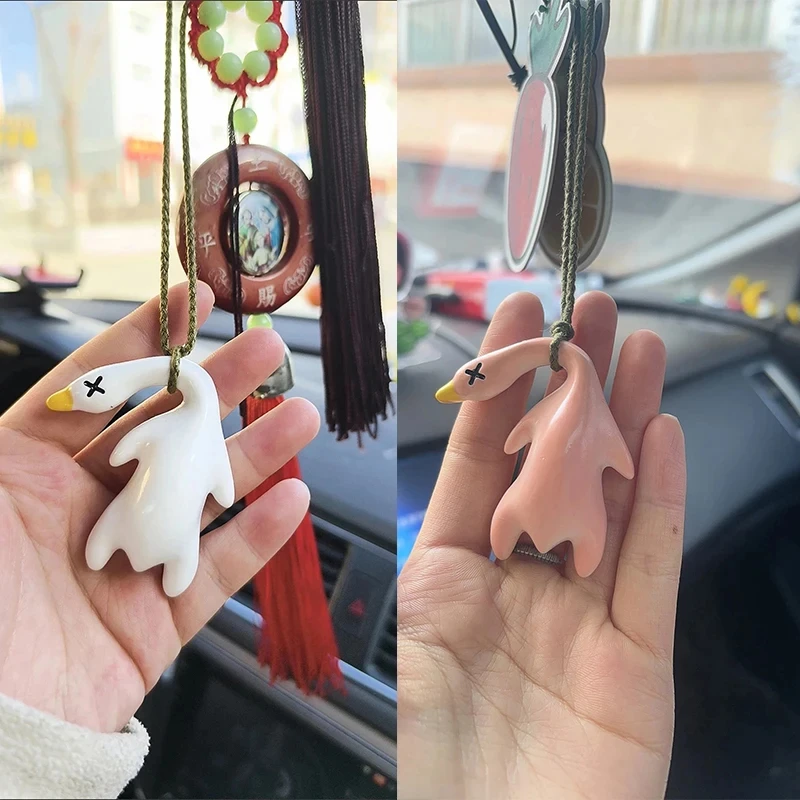 Hot Color Change Duck Keychain Beijing Roast Duck Keyring Pendant Funny Car Ornament Decoration Rear View Mirror Accessories duck keychain