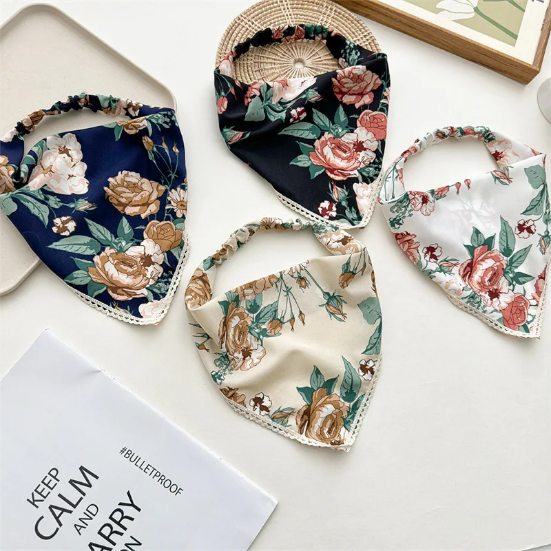 Floral Triangle Headscarf for Women 2025 - Cotton Bandana Scarf with Lace Edge, Summer Beach Hair Accessory