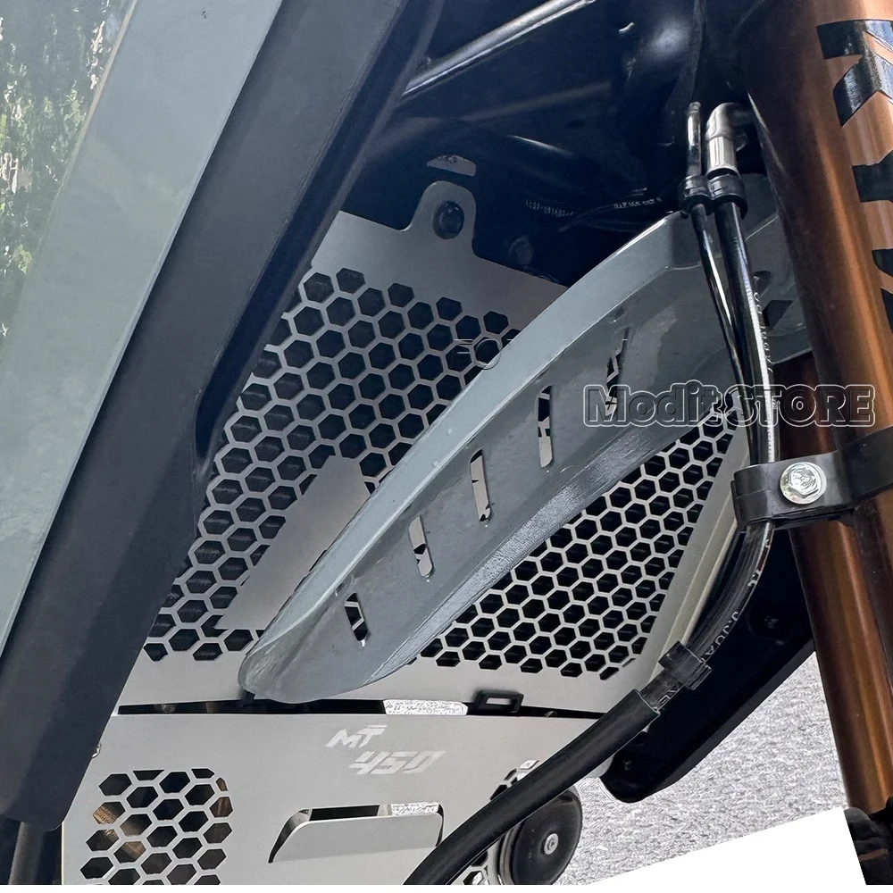 ラジエーターガード シーエフモト 450MT 450 MT 450-MT 2025 2026 オートバイアクセサリー ラジエーターグオートバイアクセサリー  ラジエーターガードプロテクターグリルカバー保護 CFモト MT450 2024 2025用 ラジエーターグリルカバープロテクター オートバイ ... バイク用冷却器グリルガード カフモト 450 CL-C 2023 2024 2025 オートバイアクセサリーアルミラジエーターグリル