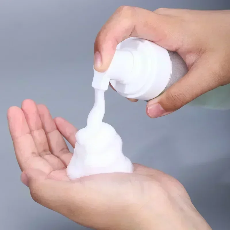 Foaming Soap Dispenser 50-200ml Portable Foaming Soap Dispensers Bottle Empty Plastic Mousse Facial Cleanser Pump Bottle Refillable Lotion Shampoo