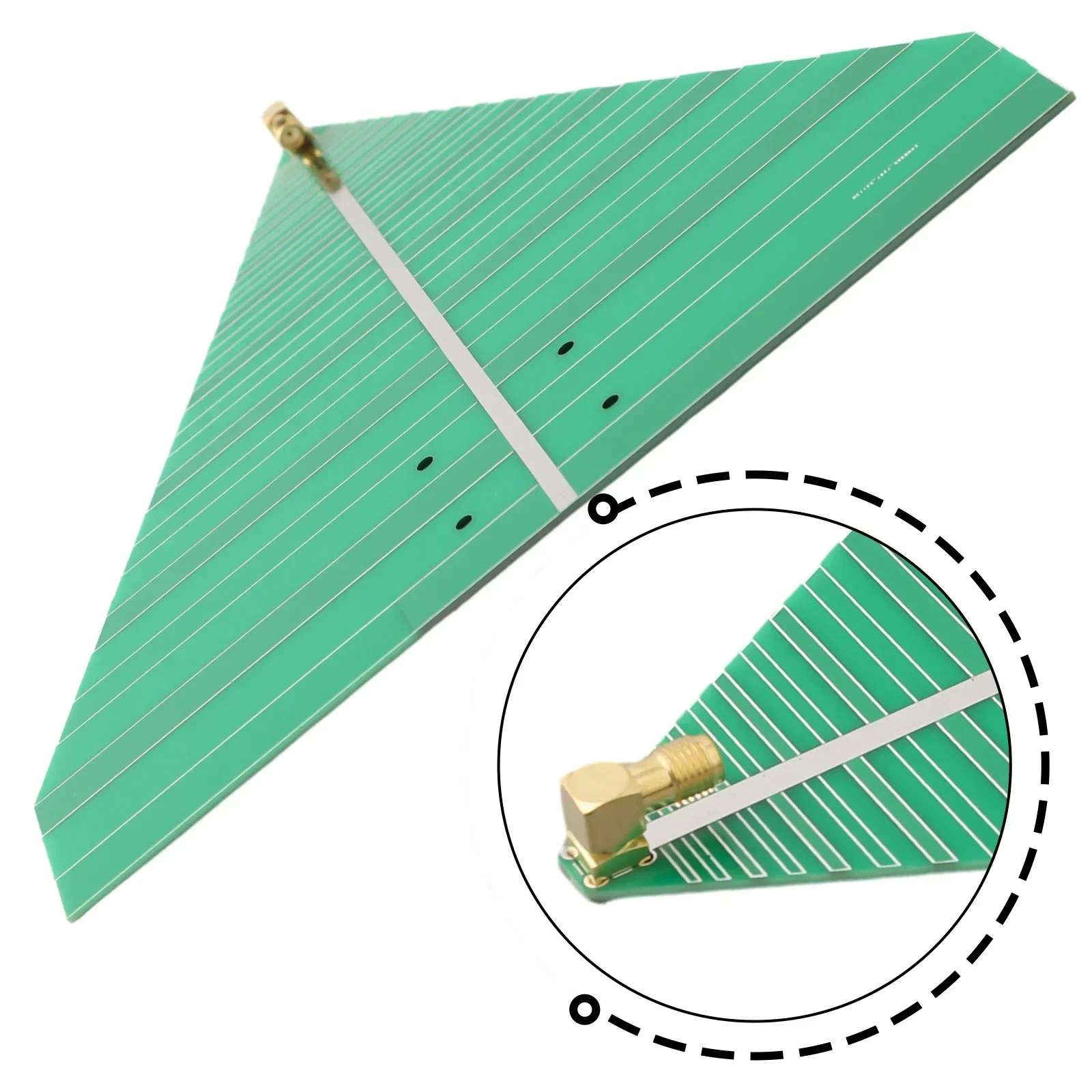 Ultra Wideband Directional Antenna WiFi 600 6000MHz Stable and Practical Performance Full Tin Plating Process