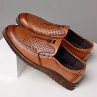 Men's Casual Leather Shoes Breathable Summer Hollow out Design Anti-Slip Soft Bottom Hole Hole Shoes Comfortable EVA Insole