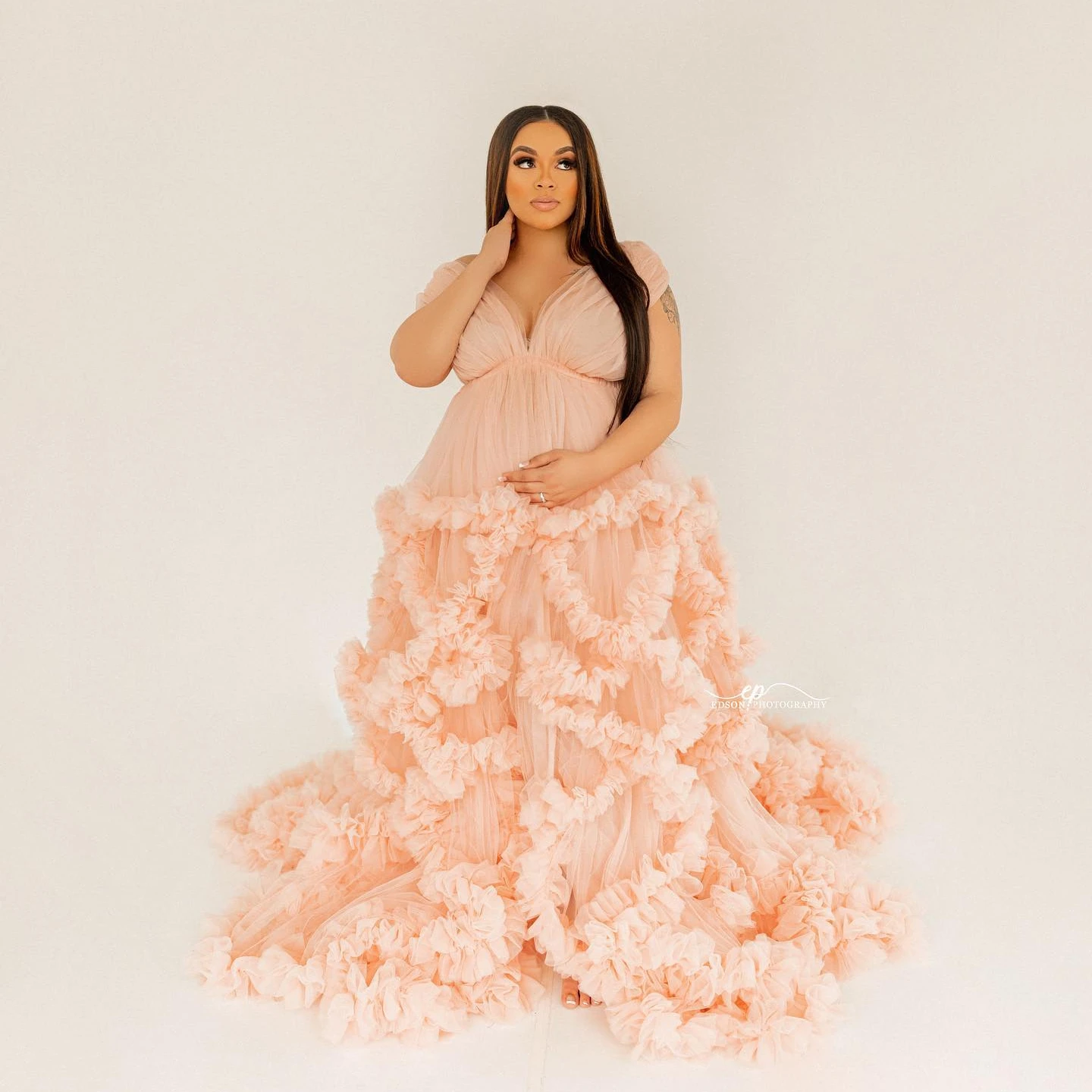 Creamy Orange Tulle Maternity Robes for Photo Shoot V Neck Tiered Ruffles Pregnant Women Dresses A Line Babyshower Dresses