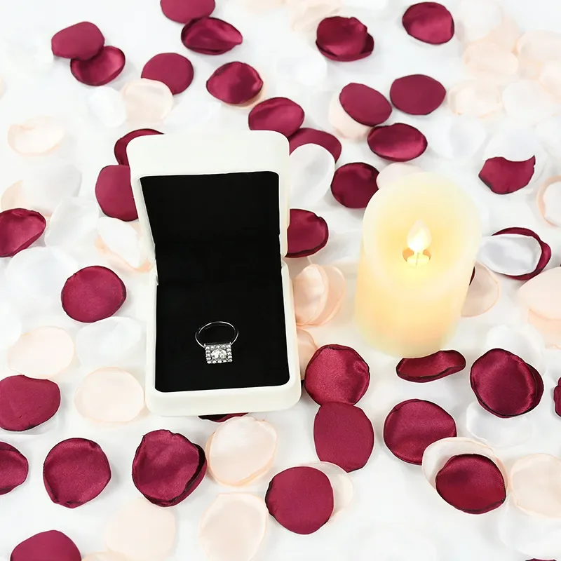 Artificial rose petals 100Pcs Mixed Burgundy Silk Satin Rose Petals for wedding party Vanlentines Day home table decorations marriage accessories