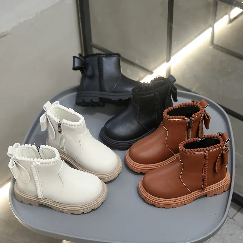 S18895964329f4f76b8d35aa3684d3cb08jpg Shoes Store