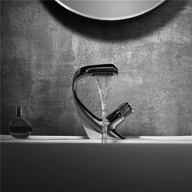 All Copper Black Washbasin Waterfall Faucet Hot And Cold Toilet Basin Faucet Undercounter Basin Single Hole Faucet