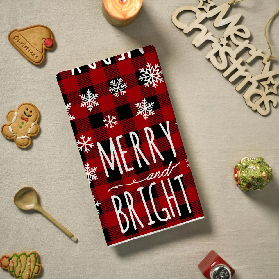 Pano De Prato De Natal: Boneco De Neve, árvore, Frutas Vermelhas E Estampa Xadrez - Portugal