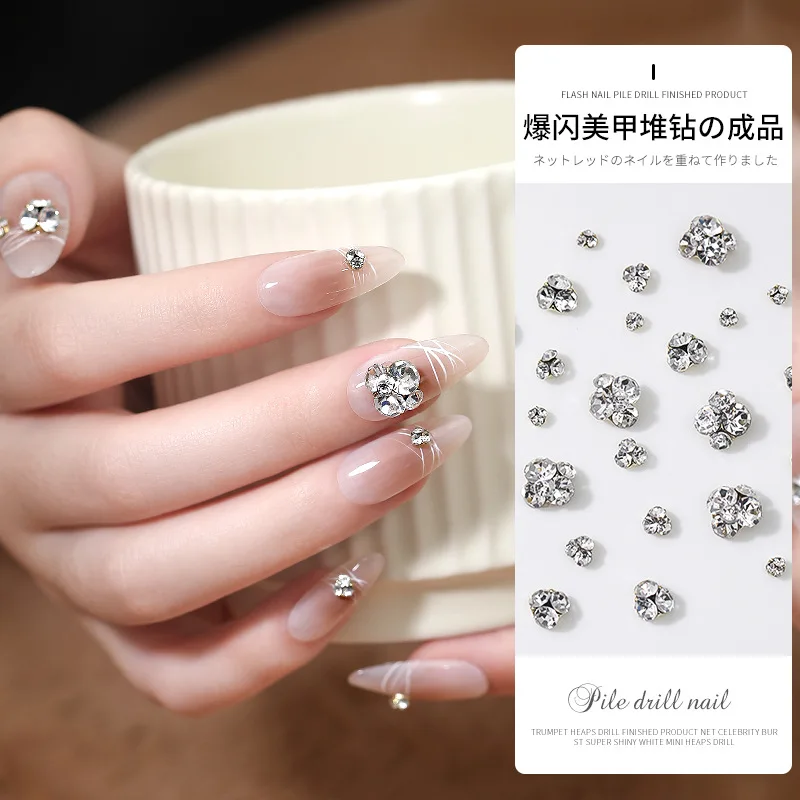 10Pcs Luxury Transparent Pile Diamond Rhinestone Nail Art