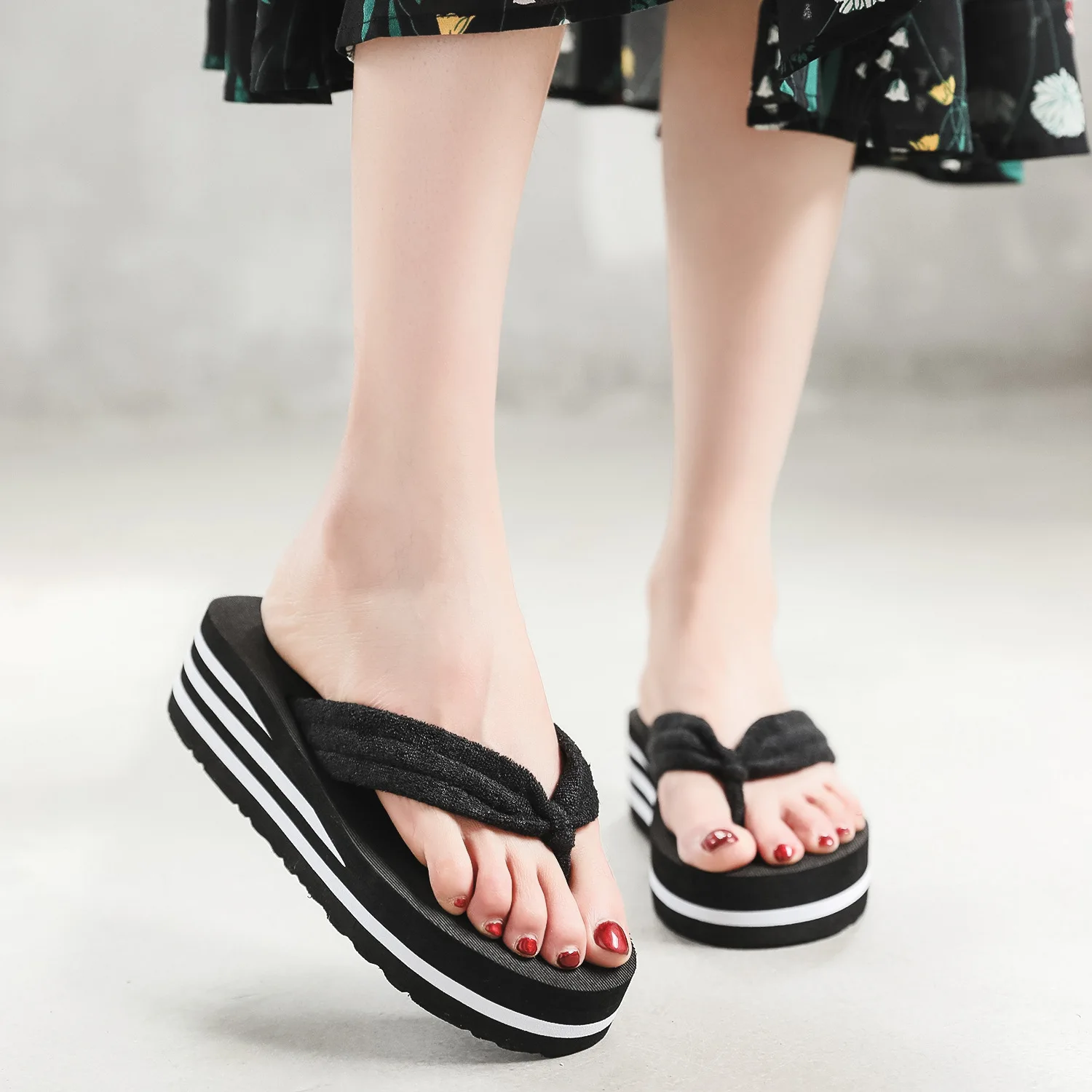 Women's High Heel Flip Flops Non-Slip Towel Cloth Slippers - Black White Summer Beach Sandals for Women