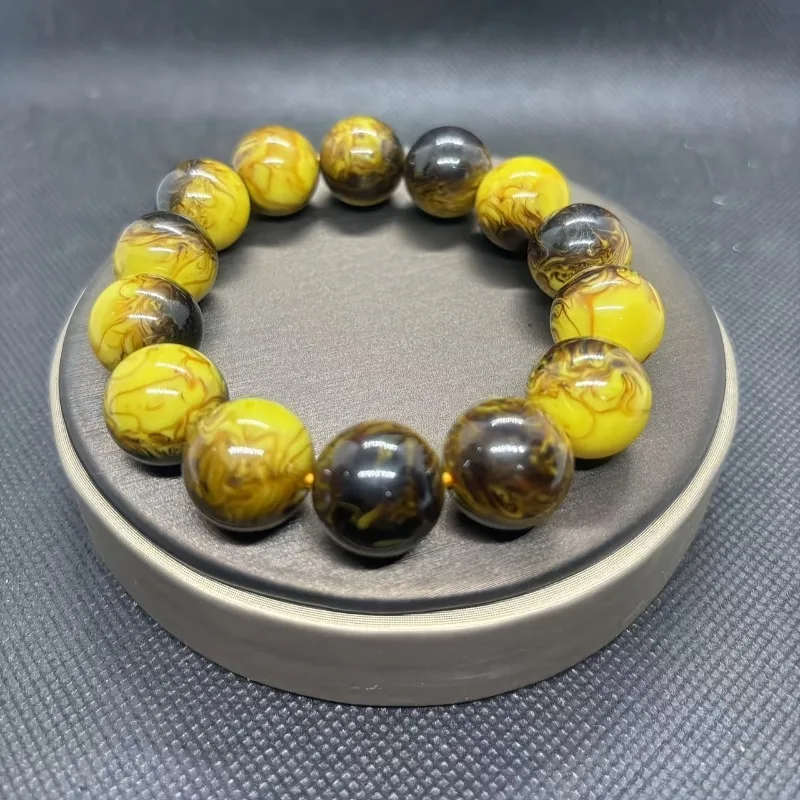 Chic Amber Bead Bracelet - Unique Fashion Accessory Design