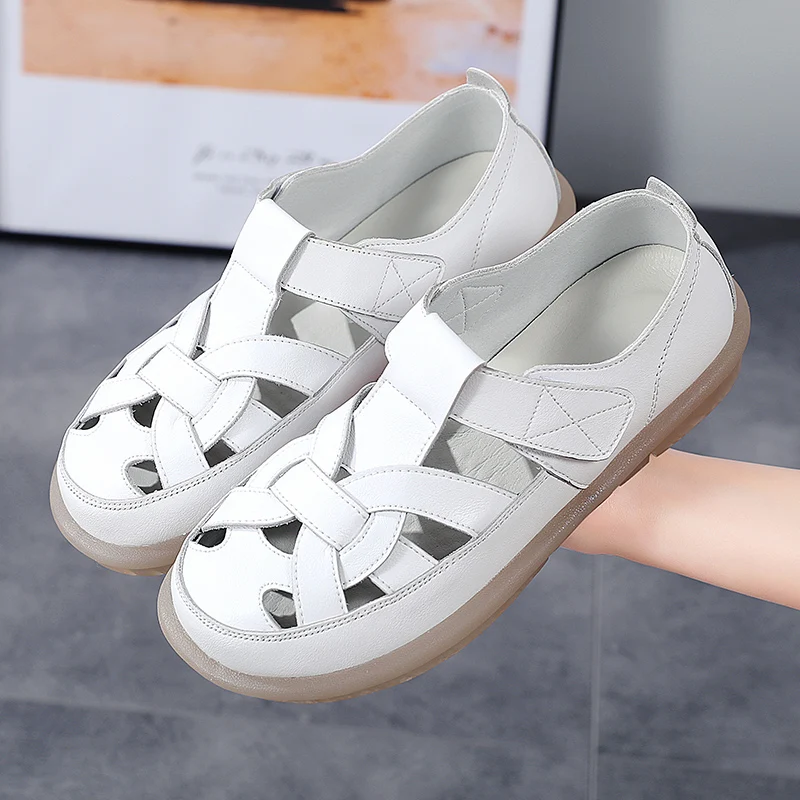 

2023 Breathable Summer Women's Wrap Soft Sole Versatile Sandals Outdoor Beach Shoes Hollowed-out Women's Flat Shoes