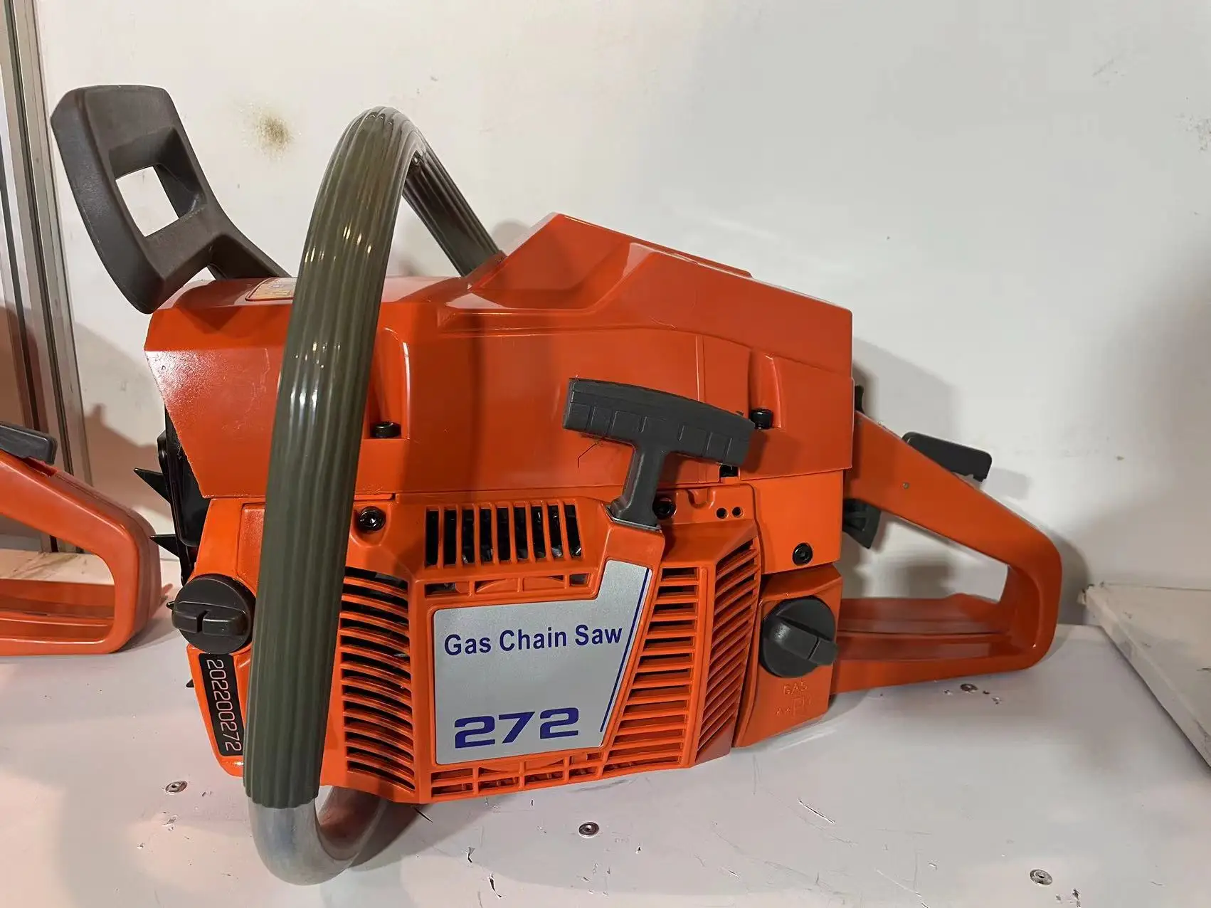 HUS272-Gasoline-saw-75CC-chain-saw-mill-wooden-saw-with-24-inch-ripping ...