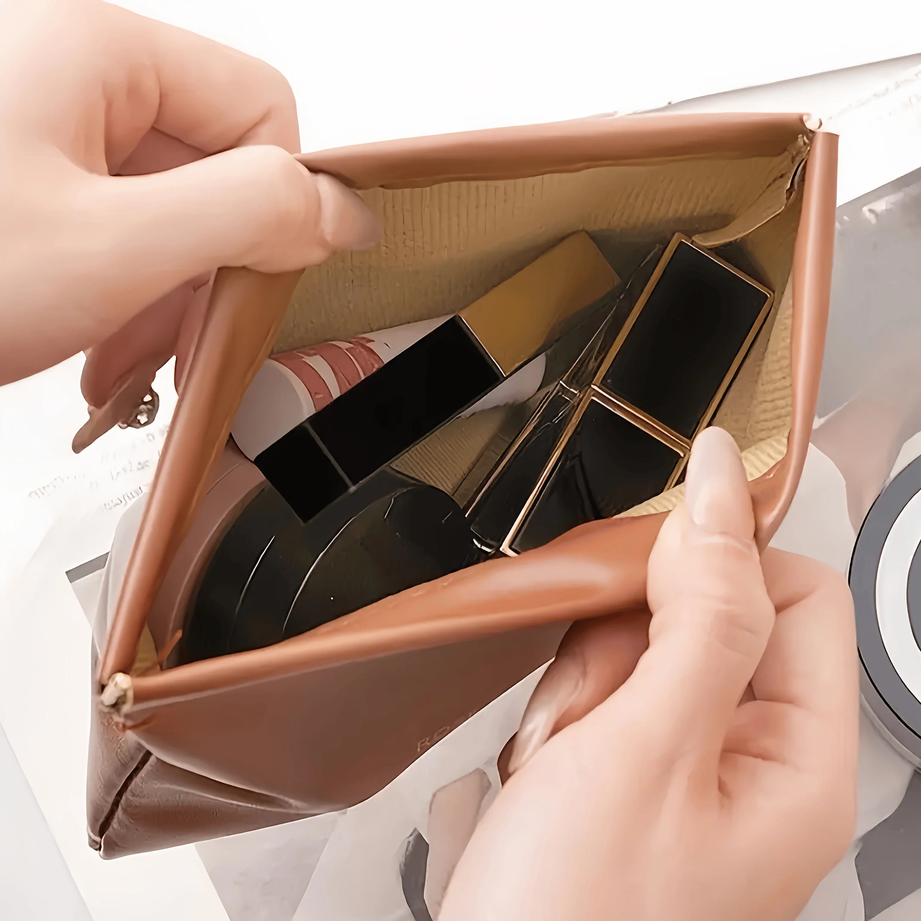 Shrapnel Bag Self-closing Change Storage Bag Portable Makeup Bag Lipstick Headphone Cable Change Storage Bag 2