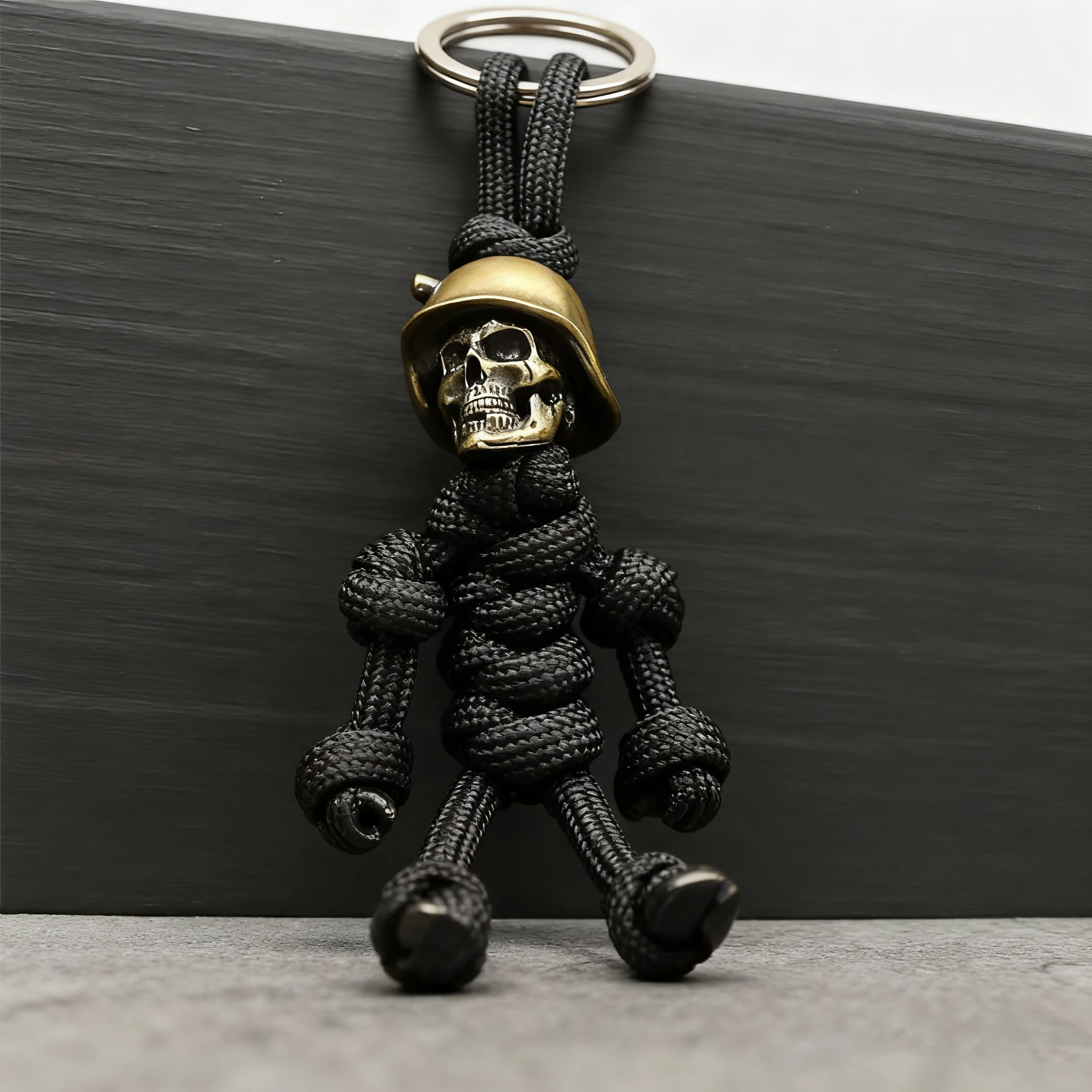 Skull Head Keychain 1PC Car Biker Helmet Pendant Braided Rope Paracord Buddy Bag Hanging Backpack Doll Toy