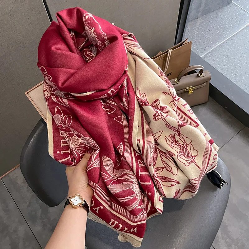 

Popular Style Cashmere Beach Towel New 195X65CM Sunscreen Scarves Fashion Winter Wool Big Shawls Luxury Print Dustproof Bandanna