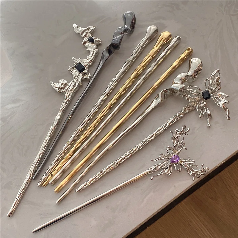 Hair Accessory Fashion Butterfly Hair Sticks Women Metal Hair Clip Pins Minimalist Irregualr Girls Hairpins Bun Maker Headwear