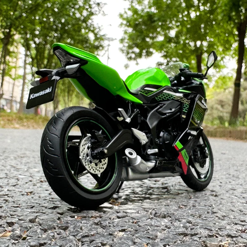 Diecast 1/12 Size Kawasaki ZX-25R Motorcycle Model Car Ninja Alloy