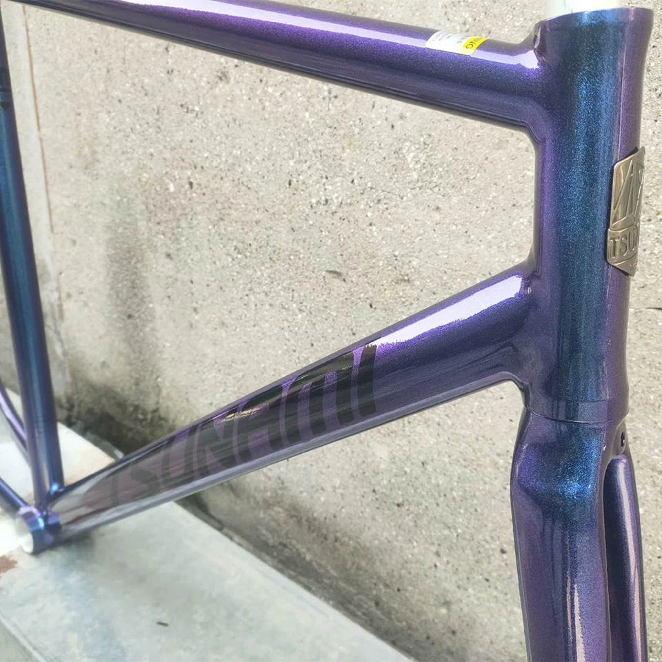 TSUNAMI SNM100 ピストフレーム シングルスピード固定ギアバイク