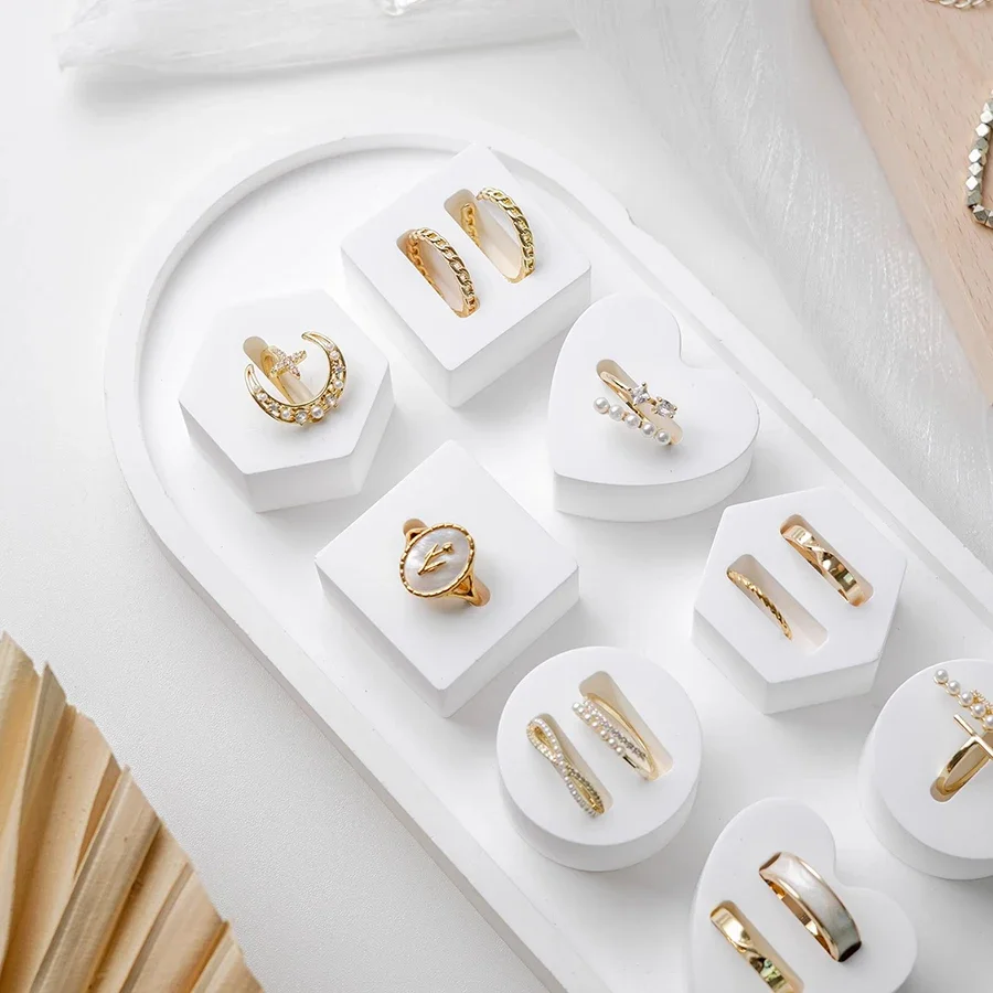 Gypsum white ring display stand holder ,Jewelry organizer props . couple ring display holders case , creative earrings box