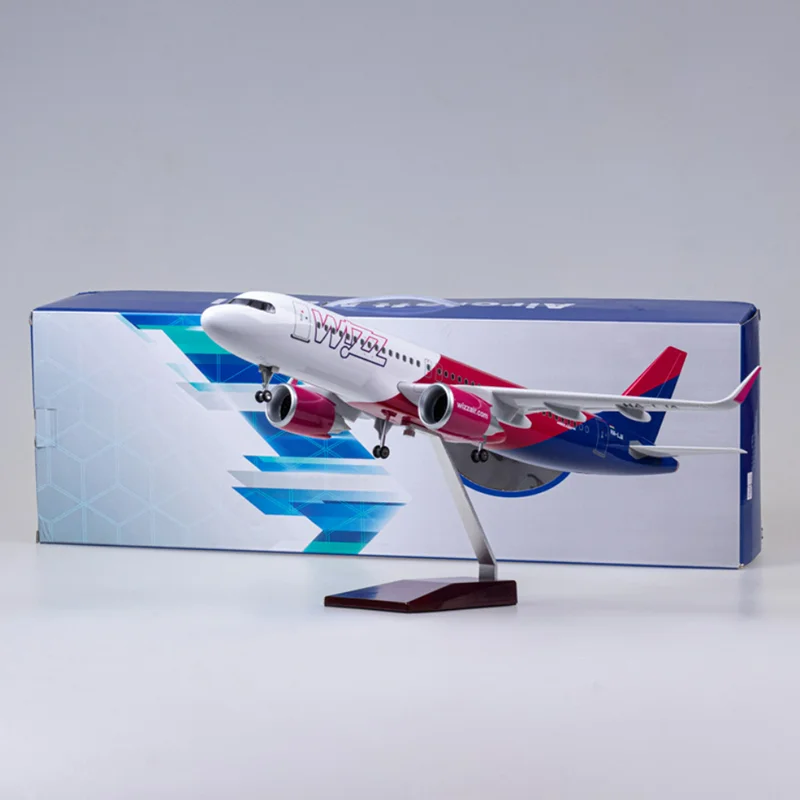 

1/80 47CM Airplane A320 NEO Wizz Air Airlines Light With Wheel Landing Gear Diecast Resin Plane Model Collection Display Gifts