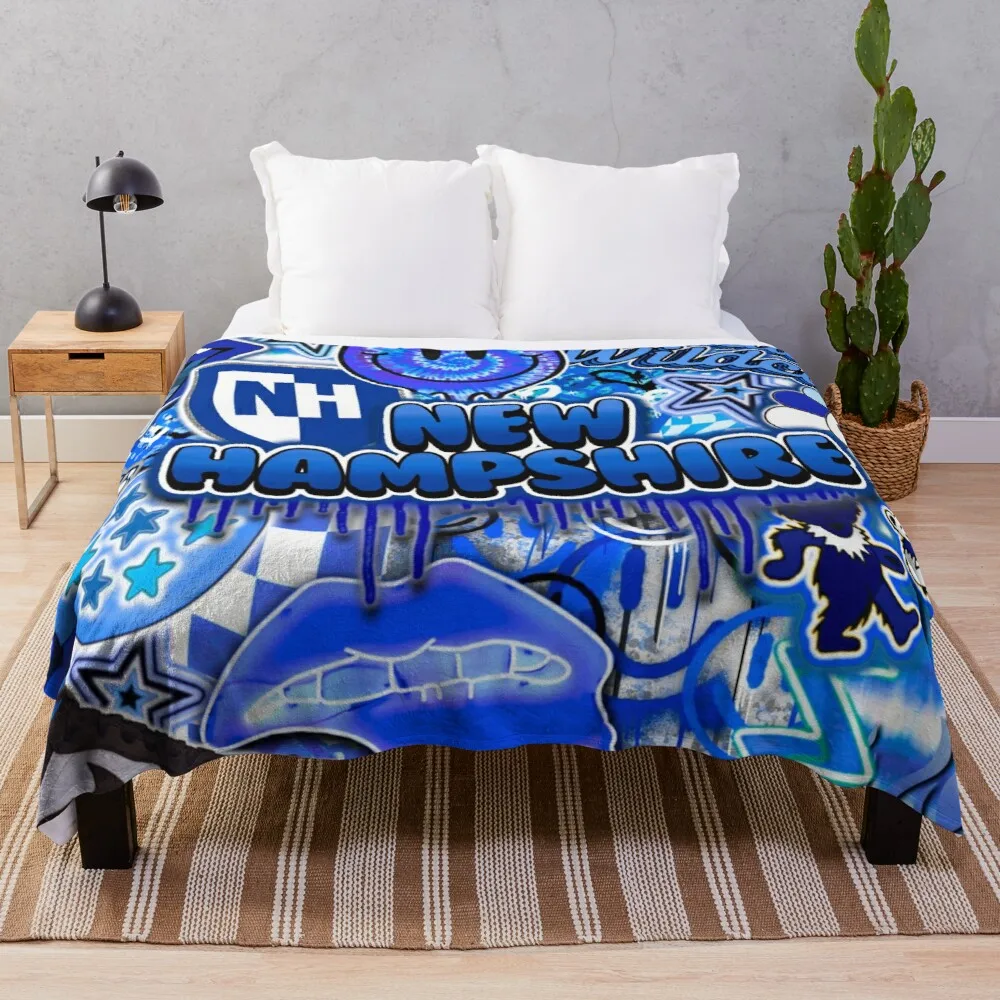 

U N H 2 . 0Throw Blanket Fleece Fabric