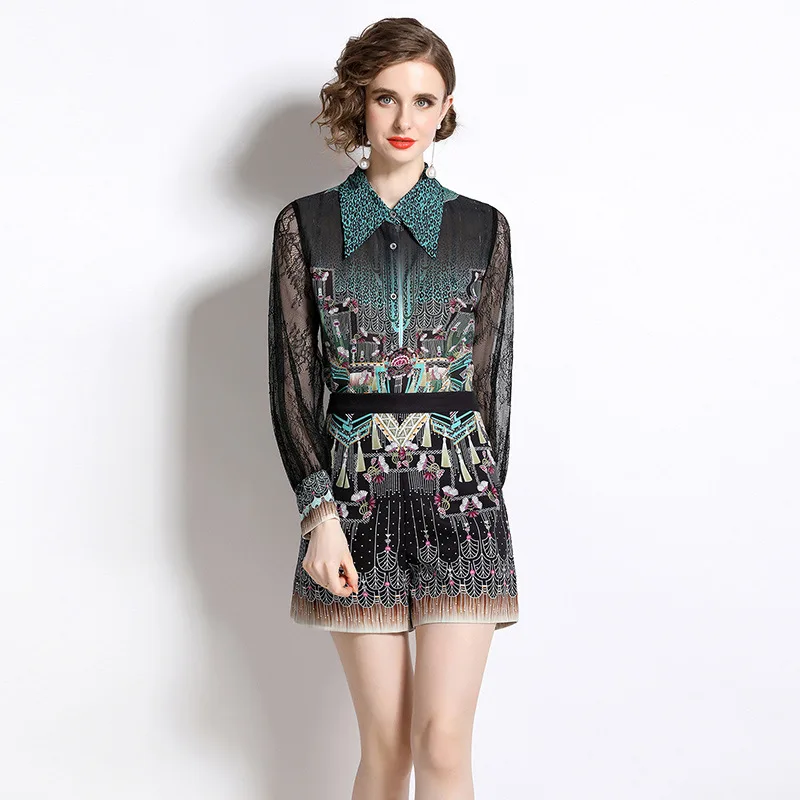 

European and American Retro Printed Fashion Lace Collar Stitching Long Sleeve Shirt Shorts Two-piece Suit