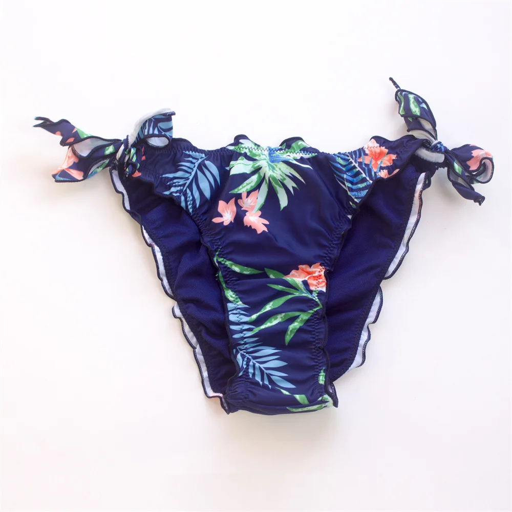 Wholesale Fold Sexy Bandage Brazilian Bikini Thong 2025 Ruffle Flower Swimwear Swimsuit Women Bottom Sexy Cheap Biquini Bottom