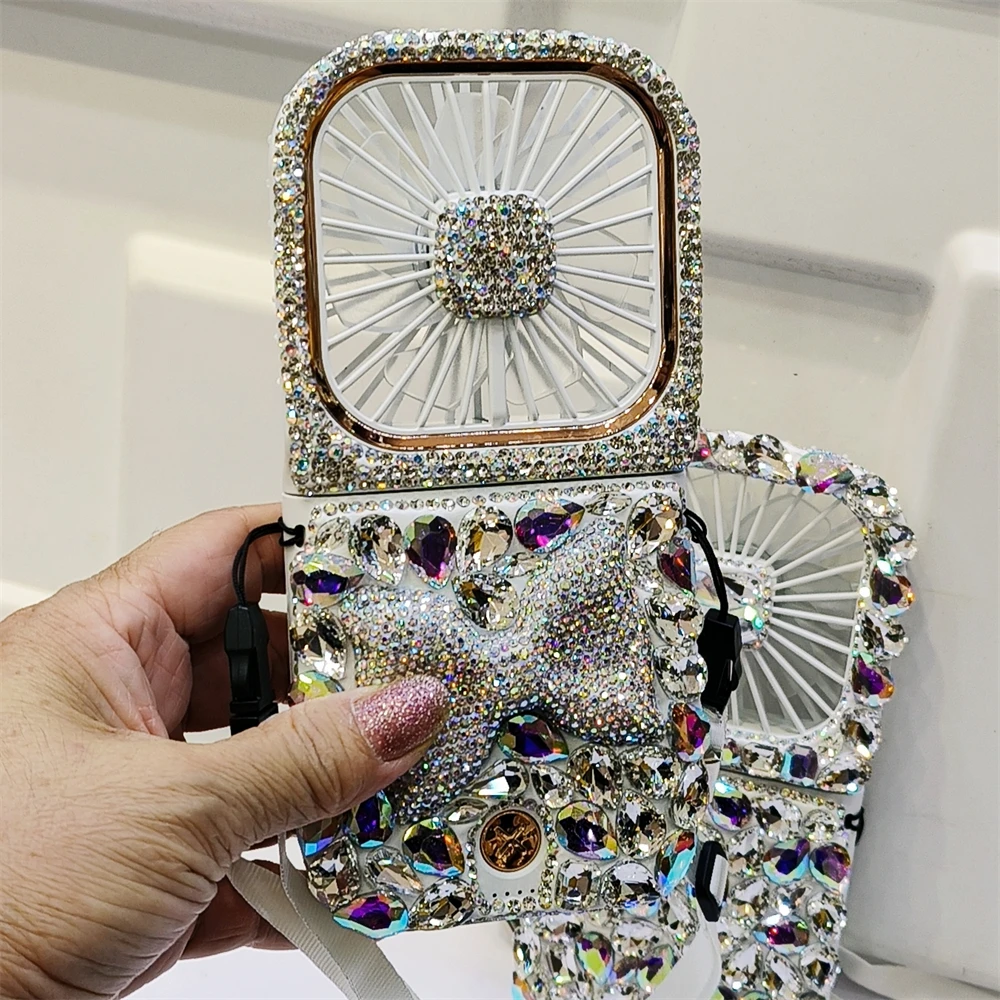 Foldable Rhinestones Portable fan.