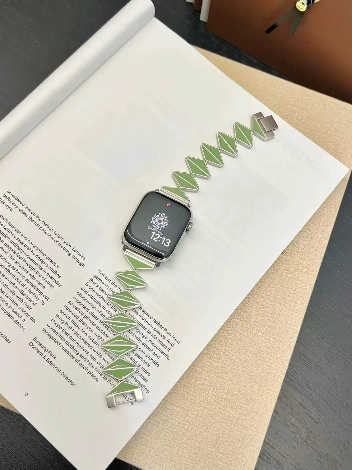 Bracelet de montre pour iWatch 42/44/45/46/49 mm 38/40/41 mm Bracelet de montre tendance en métal pour montres de la série Ultra2 Série 10/9/8/7/6/5/4/3/2/1_voghion.com
